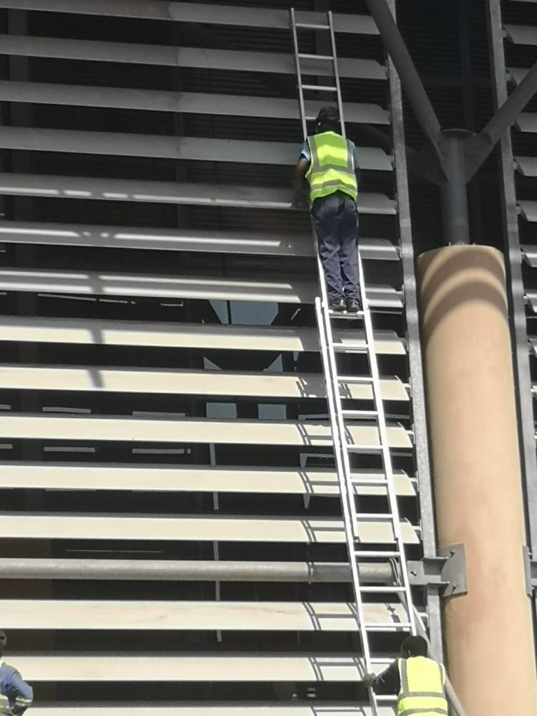 Exterior window cleaning work